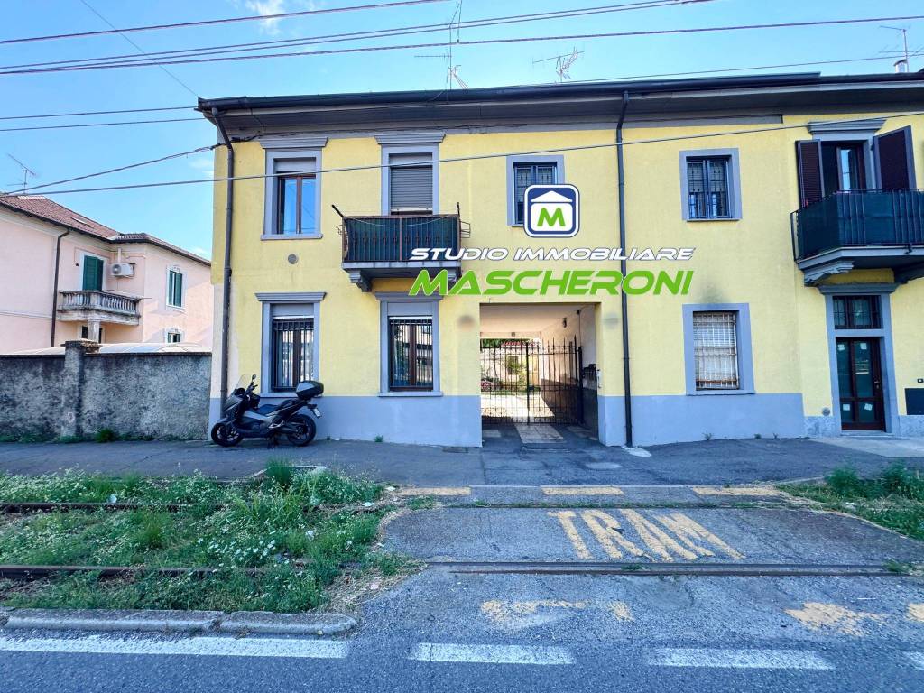 Appartamento a Paderno dugnano in Via Reali - Foto 3