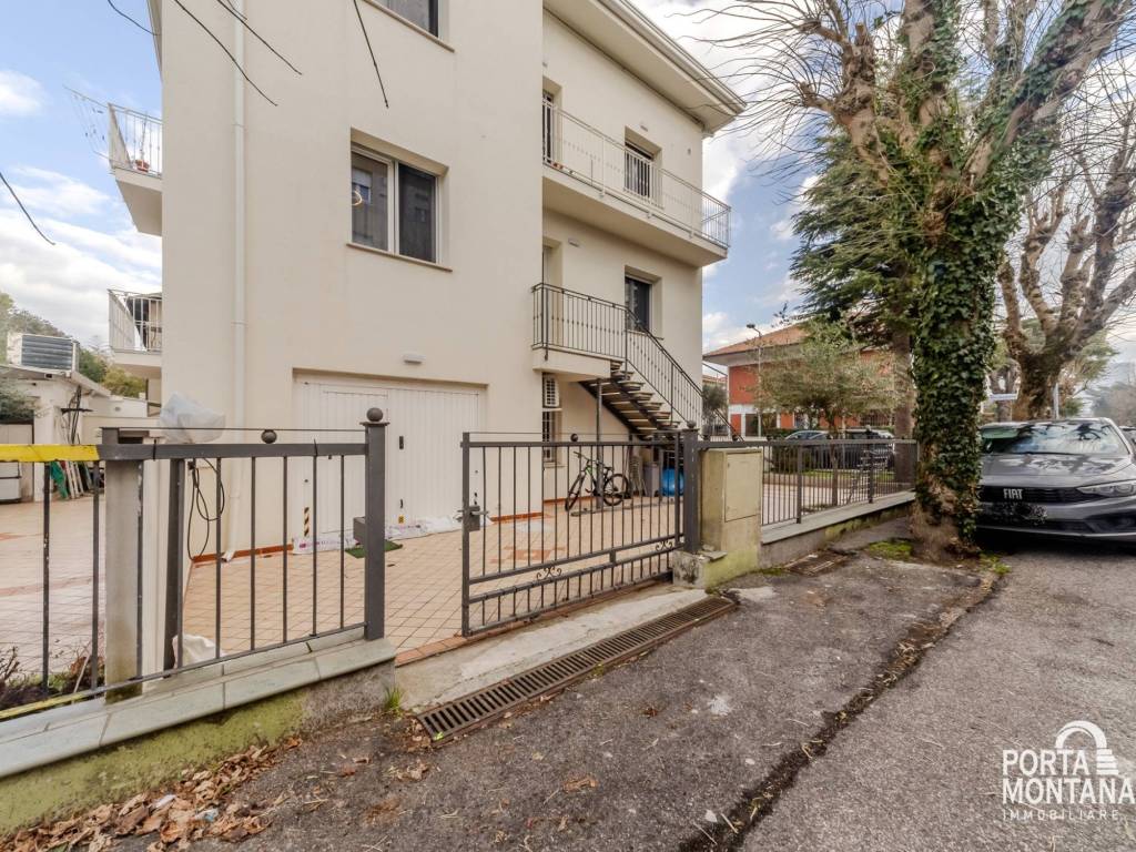 Appartamento a Rimini in Via Vincenzo Maria Coronelli, 22 - Foto 2