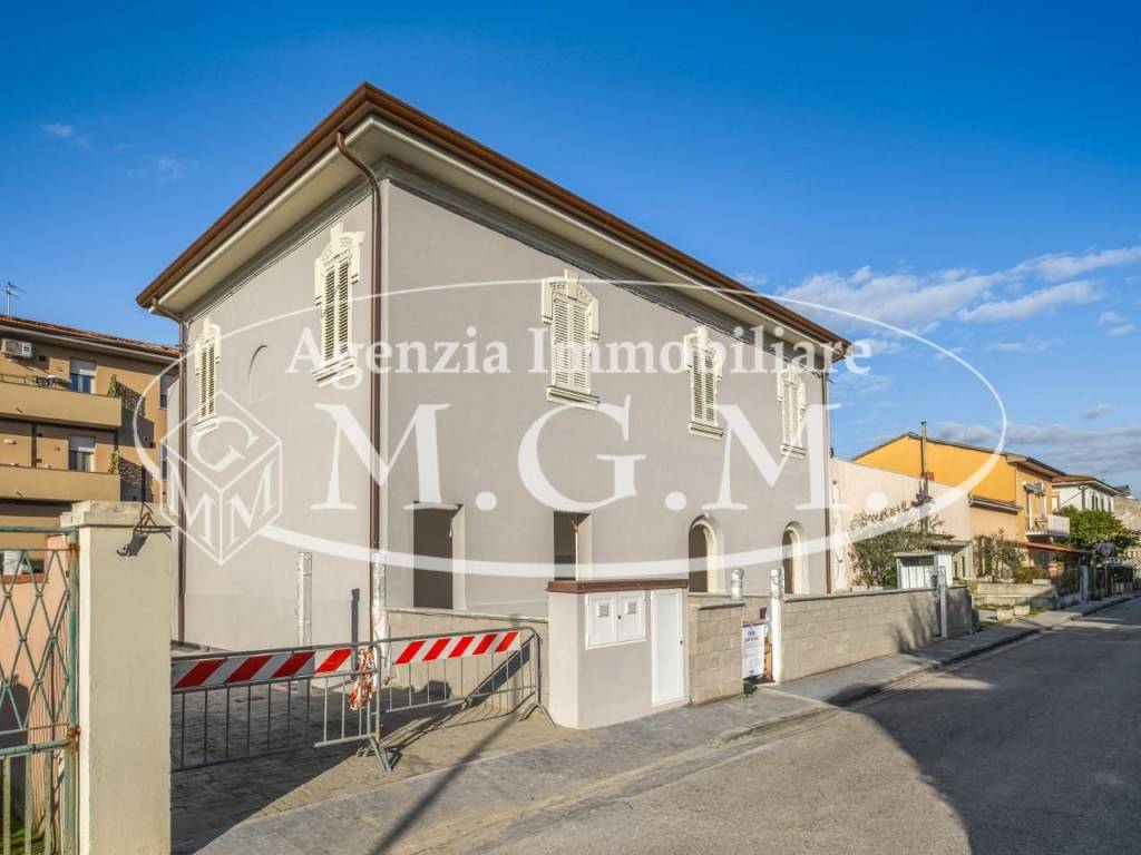 Appartamento a Pontedera in V.Dei Donatori Del Sangue, , 56025 - Foto 3