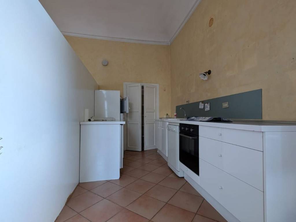Appartamento a Moncalieri in Piazza Vittorio Emanuele II, 1 - Foto 5