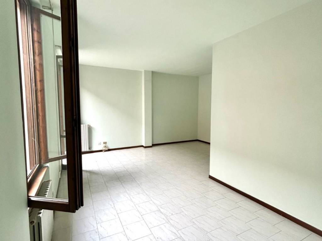 Appartamento a Cremona in Via Buoso da Dovara, 42 - Foto 4