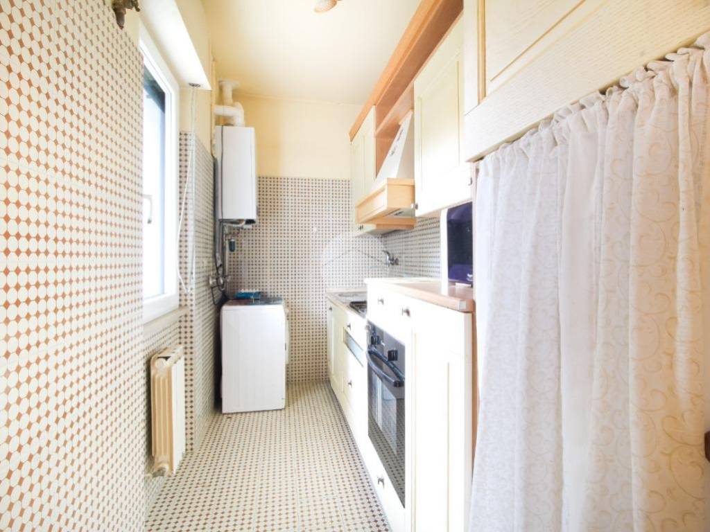 Appartamento a Alba adriatica in Via giulio cesare, 6 - Foto 5