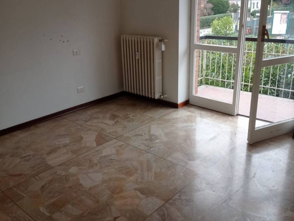 Appartamento a Castelletto sopra ticino in Via Riviera - Foto 3