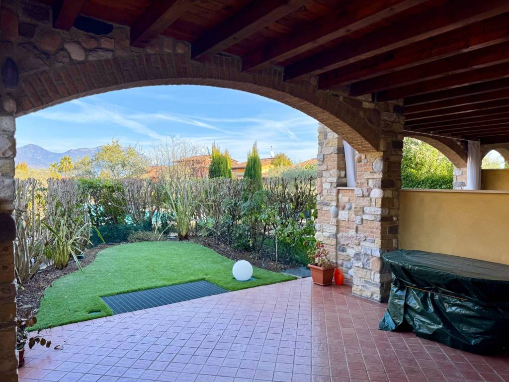 Appartamento a Polpenazze del garda in Via Valtenesi - Foto 3