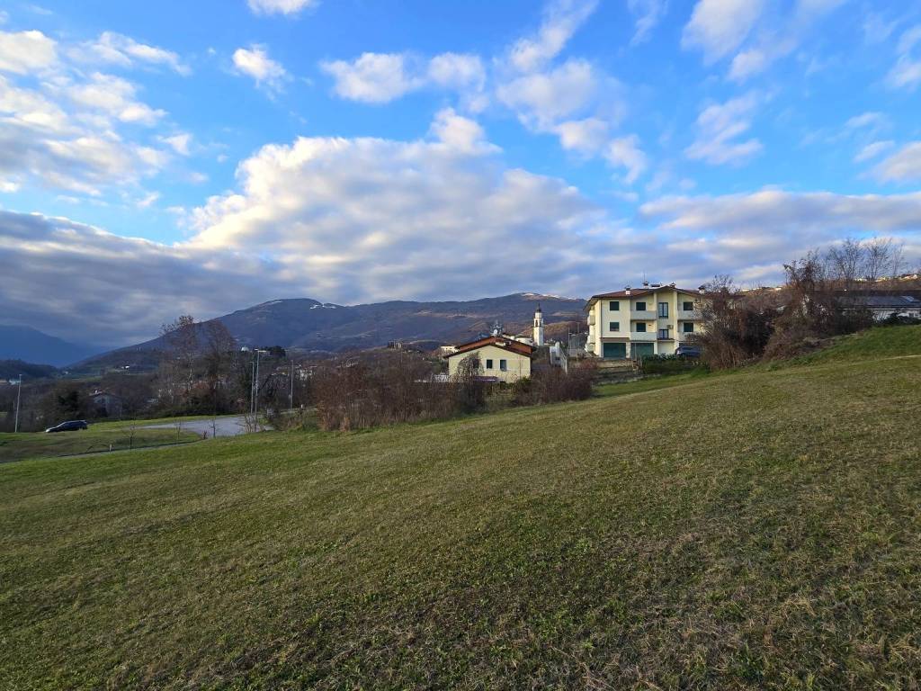 Terreno a Breganze in Via Montegoggio - Foto 2