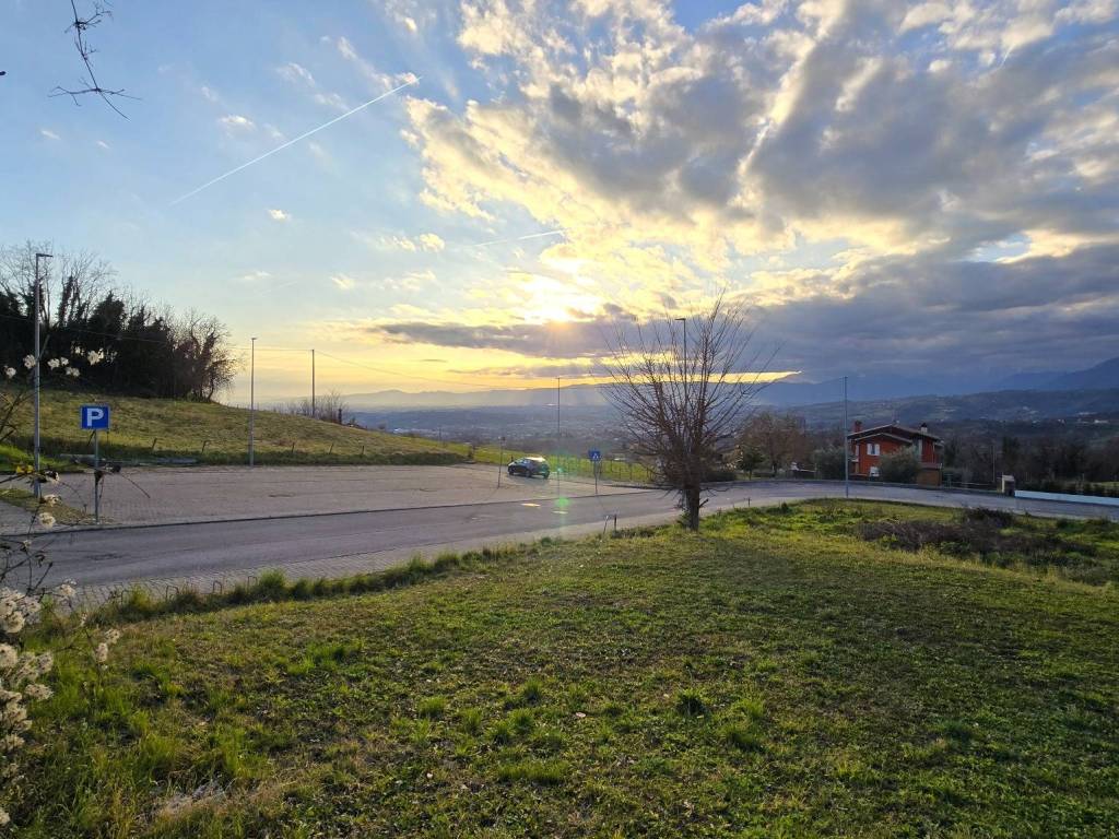 Terreno a Breganze in Via Montegoggio - Foto 4