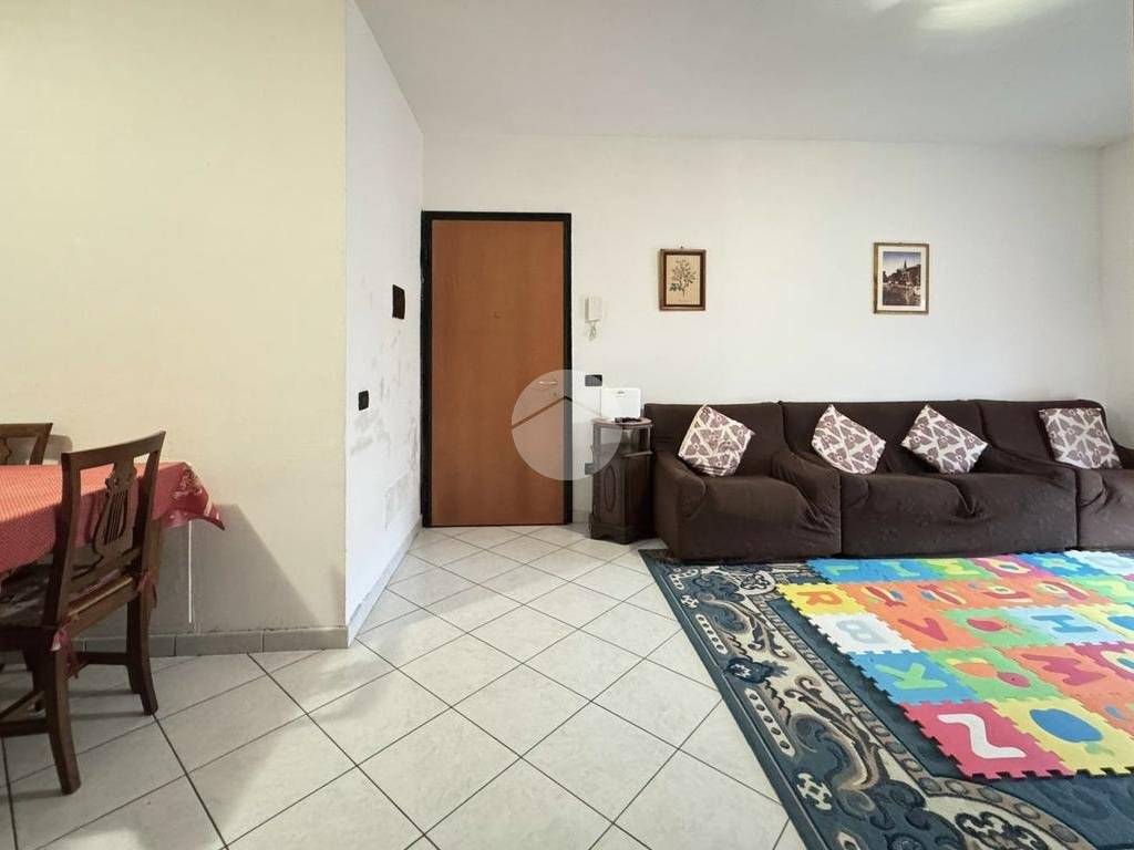 Appartamento a Curtatone in Via C. Roda, 11 - Foto 3