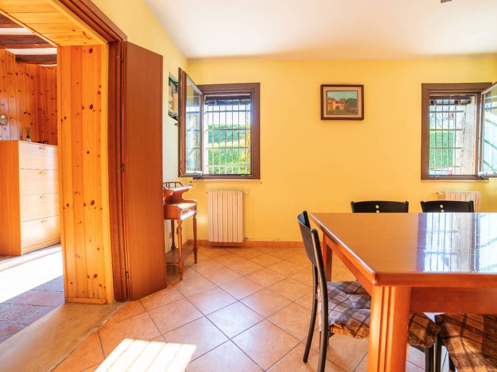 Casa indipendente a Roncoferraro in Via Conciliazione, 8 - Foto 2