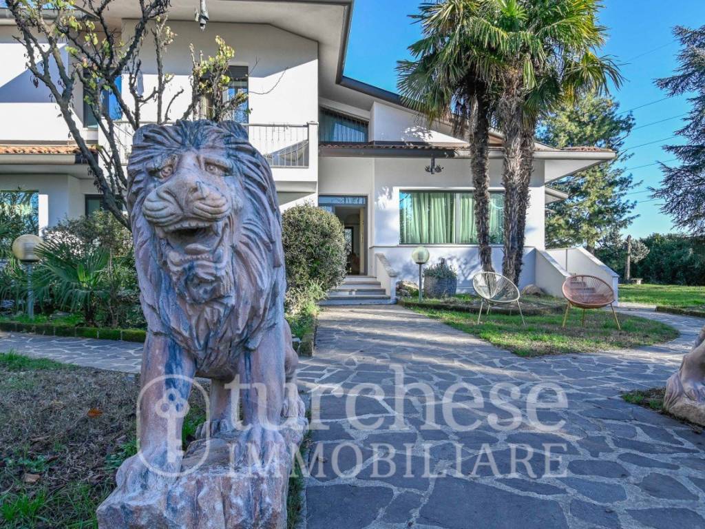 Villa a Treviglio in via Premurana, 30 - Foto 3