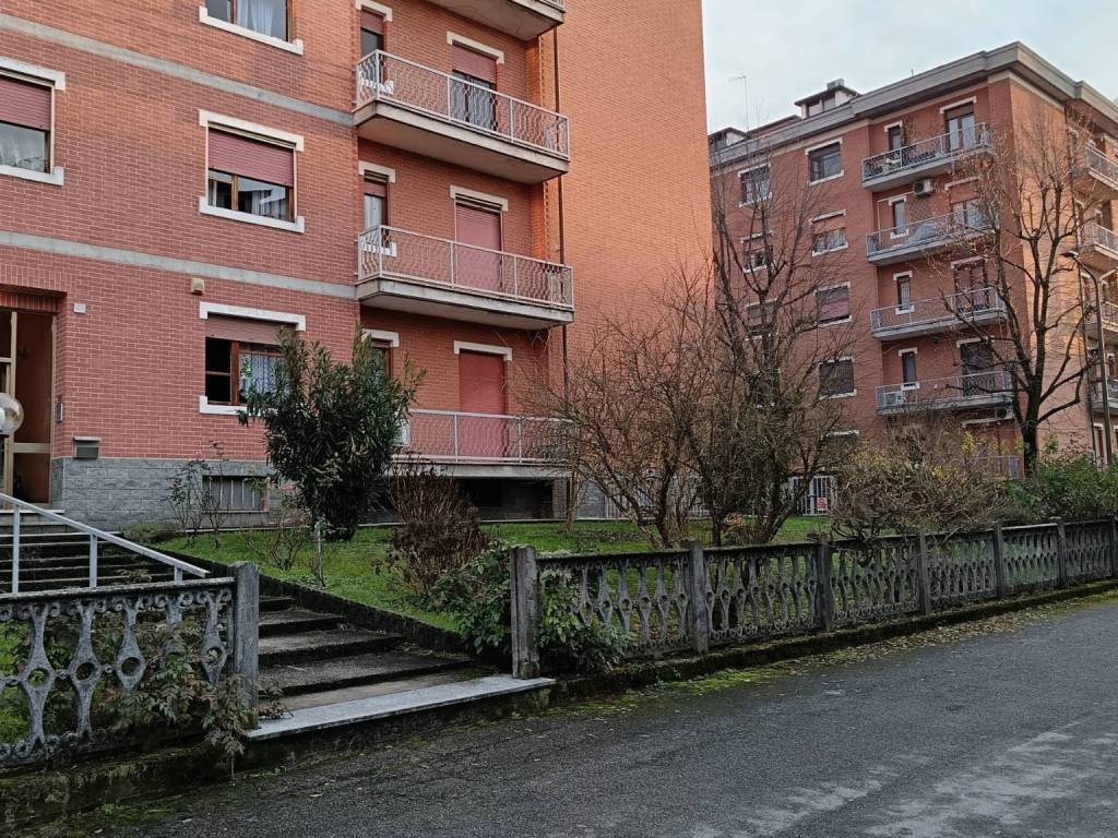 Appartamento a Asti in Via di Vittorio, 19 - Foto 2