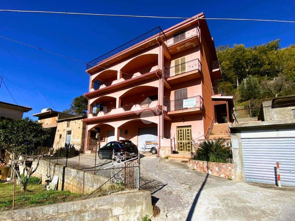 Casa indipendente a Cetraro in Località Battendieri - Foto 2