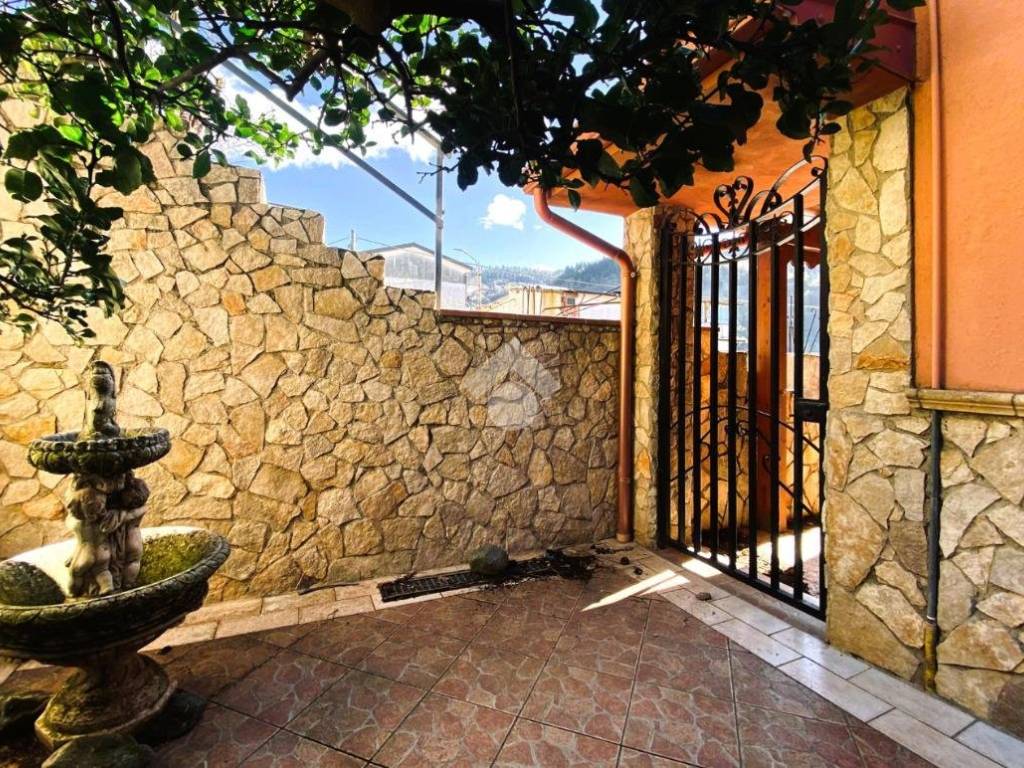 Casa indipendente a Cetraro in Località Battendieri - Foto 4