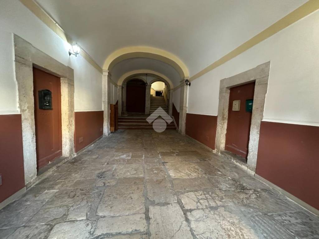 Casa indipendente a Canosa di puglia in Piazza della Repubblica, 5 - Foto 4