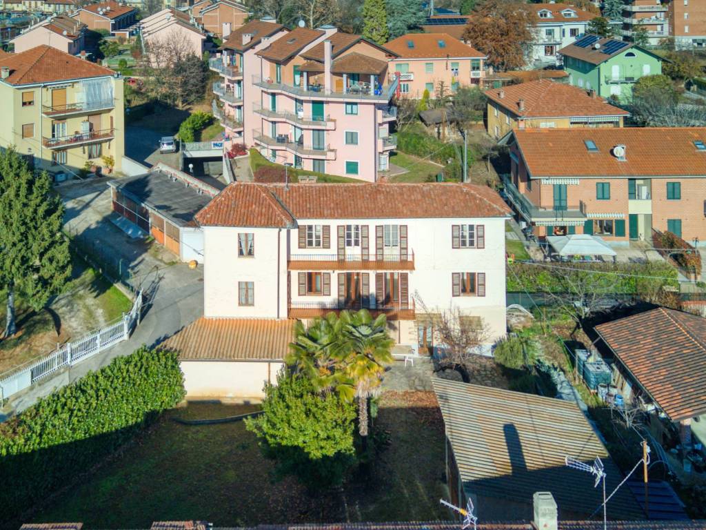 Rustico / casale a Chieri in Via Alcide De Gasperi, 18 - Foto 2