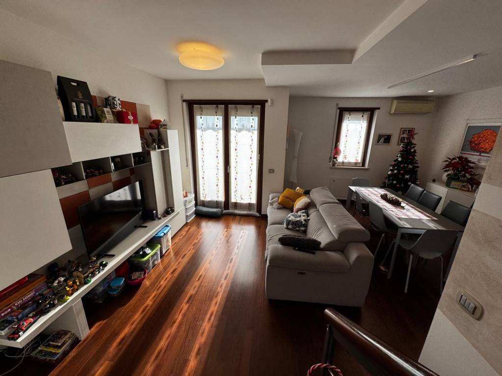 Appartamento a Zevio in Via Monsignor Giuseppe Calza - Foto 2