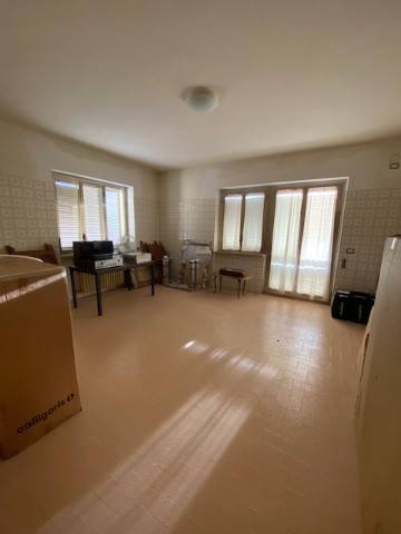 Appartamento a Cervaro in Via Noceromana - Foto 4