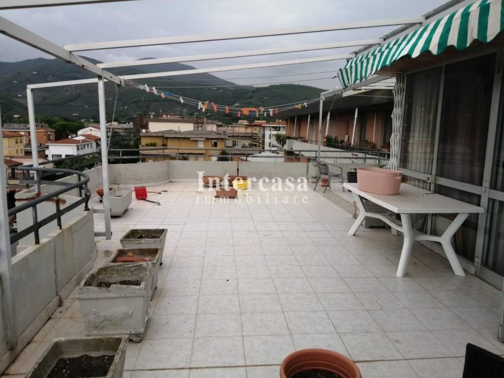 Attico / mansarda a Cascina - Foto 4