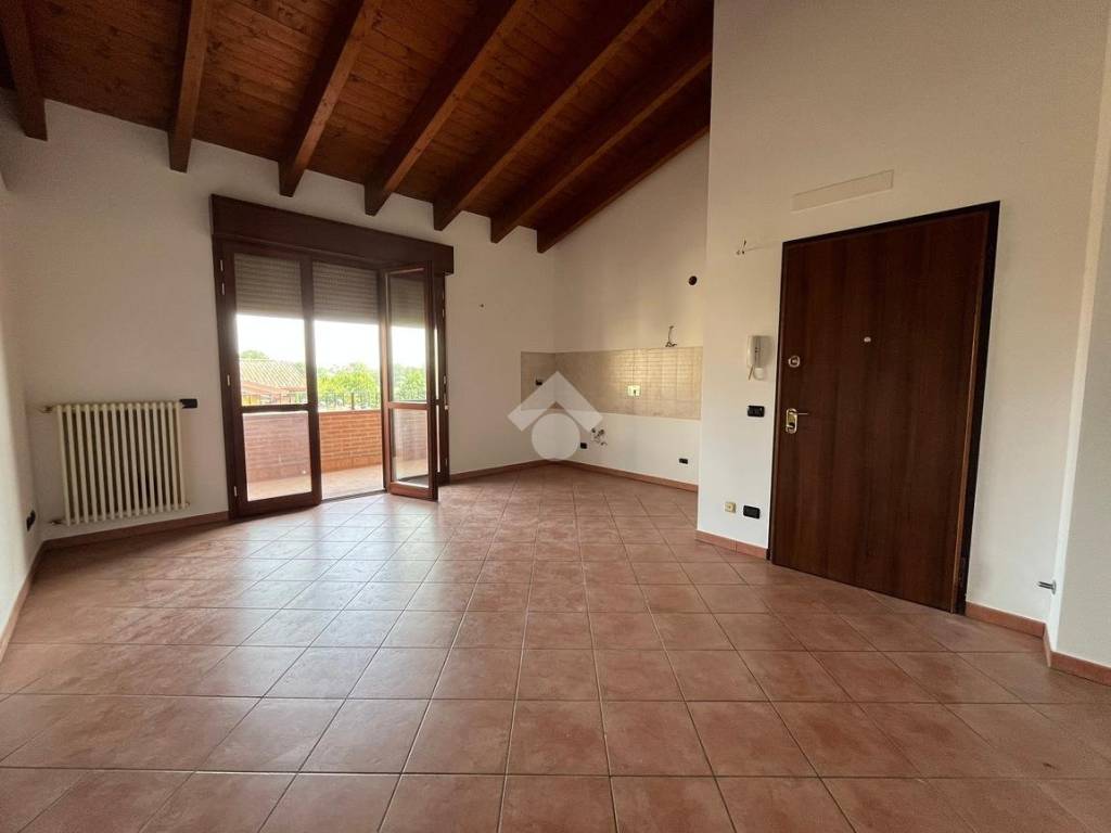 Appartamento a Reggio emilia in Via Settembrini - Foto 2