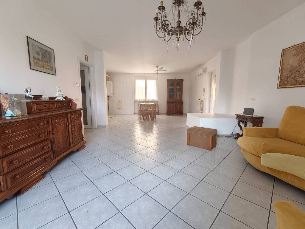 Villa a Guardamiglio in Via Umberto I - Foto 3