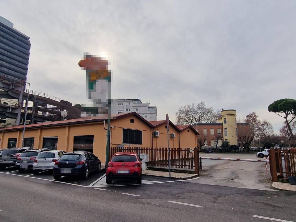 Immobile a Frosinone in Piazzale De Matthaeis, 41, 03100 Frosinone FR, Italia - Foto 2