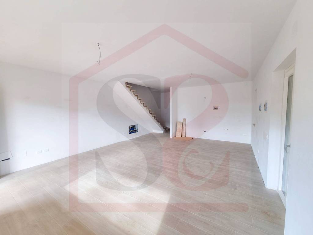 Villa a Ladispoli in Via della Luna - Foto 2