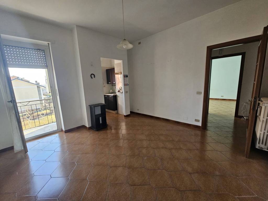 Appartamento a Moncalieri in Via Ludovico Ariosto, 14 - Foto 4