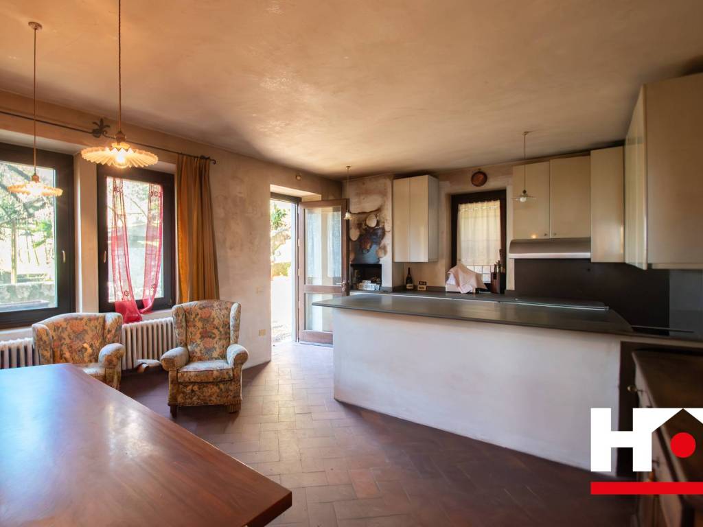 Casa indipendente a Piancogno in Via Monte Grappa, 11 - Foto 4