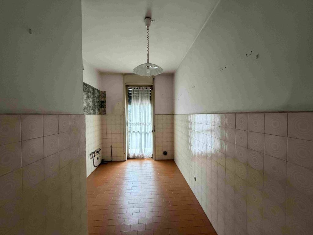 Appartamento a Gallarate in Via Bartolomeo Colleoni, 2 - Foto 5