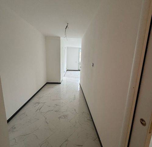 Appartamento a Savona in Via Nizza 44 - Foto 5