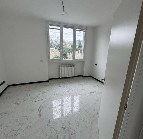 Appartamento a Savona in Via Nizza 44 - Foto 5