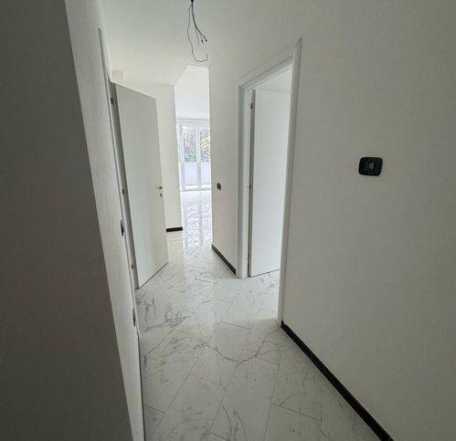 Appartamento a Savona in Via Nizza 44 - Foto 2