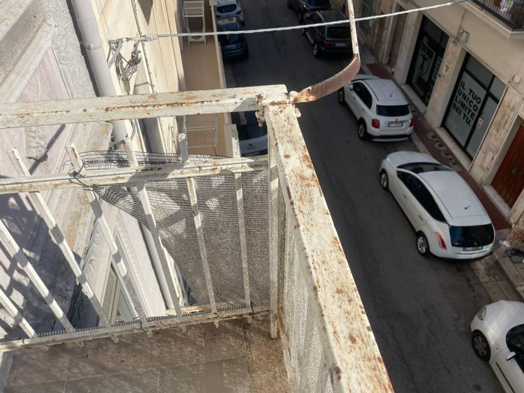 Appartamento a Castellana grotte in Via Vincenzo Longo, 23 - Foto 4