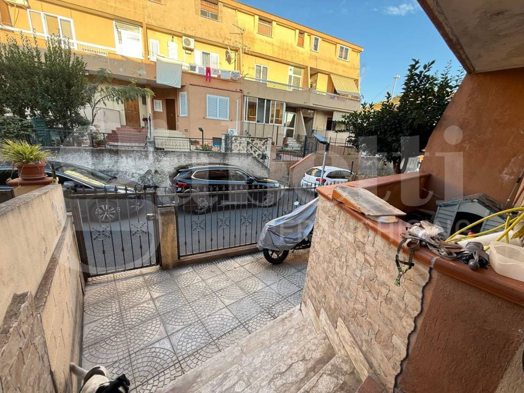 Villetta a schiera a Catanzaro in VIALE CASSIODORO , 161 - Foto 2