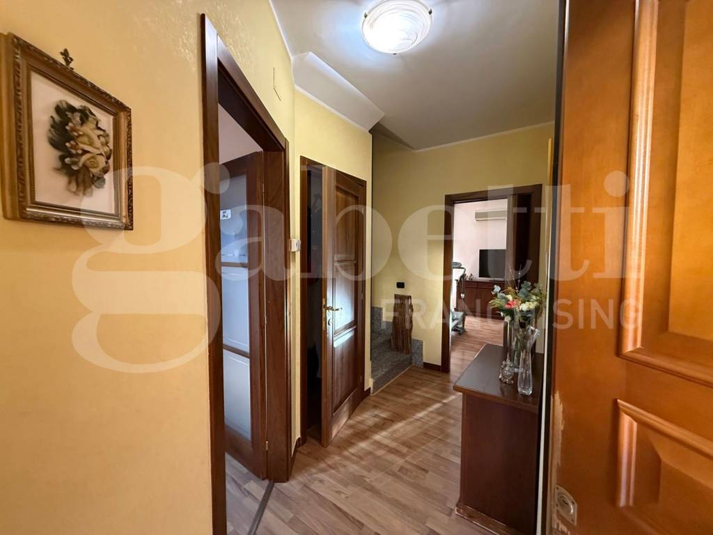 Villetta a schiera a Catanzaro in VIALE CASSIODORO , 161 - Foto 3