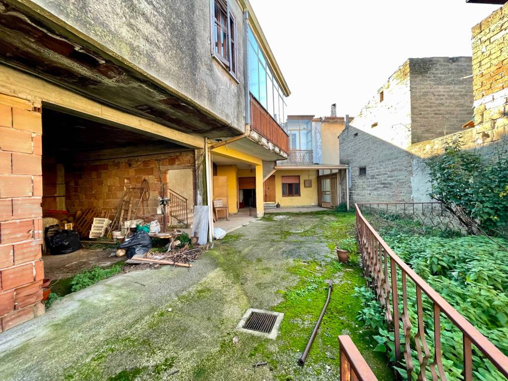 Casa indipendente a Rotondi in Via Francesco De Guglielmo, 24 - Foto 4