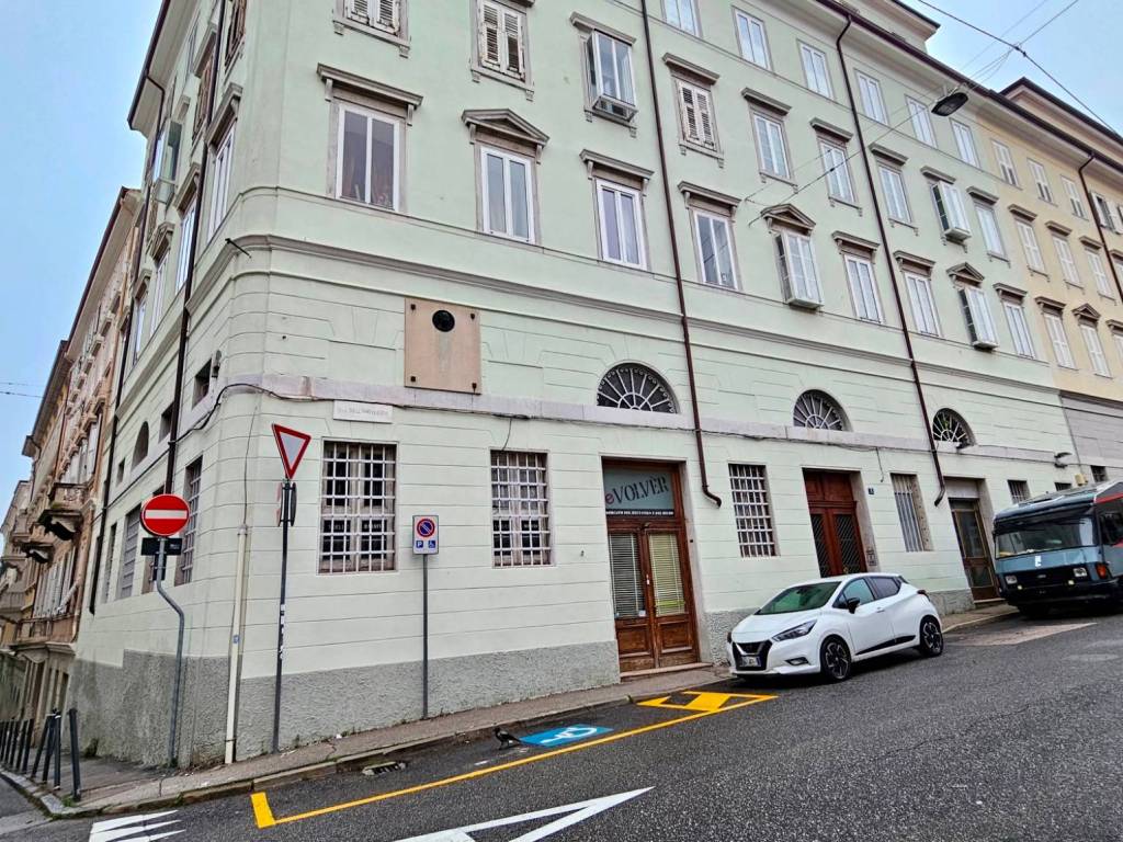 Appartamento a Trieste in Via dell'Università, 13 - Foto 2