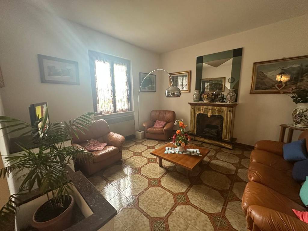 Villa a Gambolò in Via Vignate - Foto 3