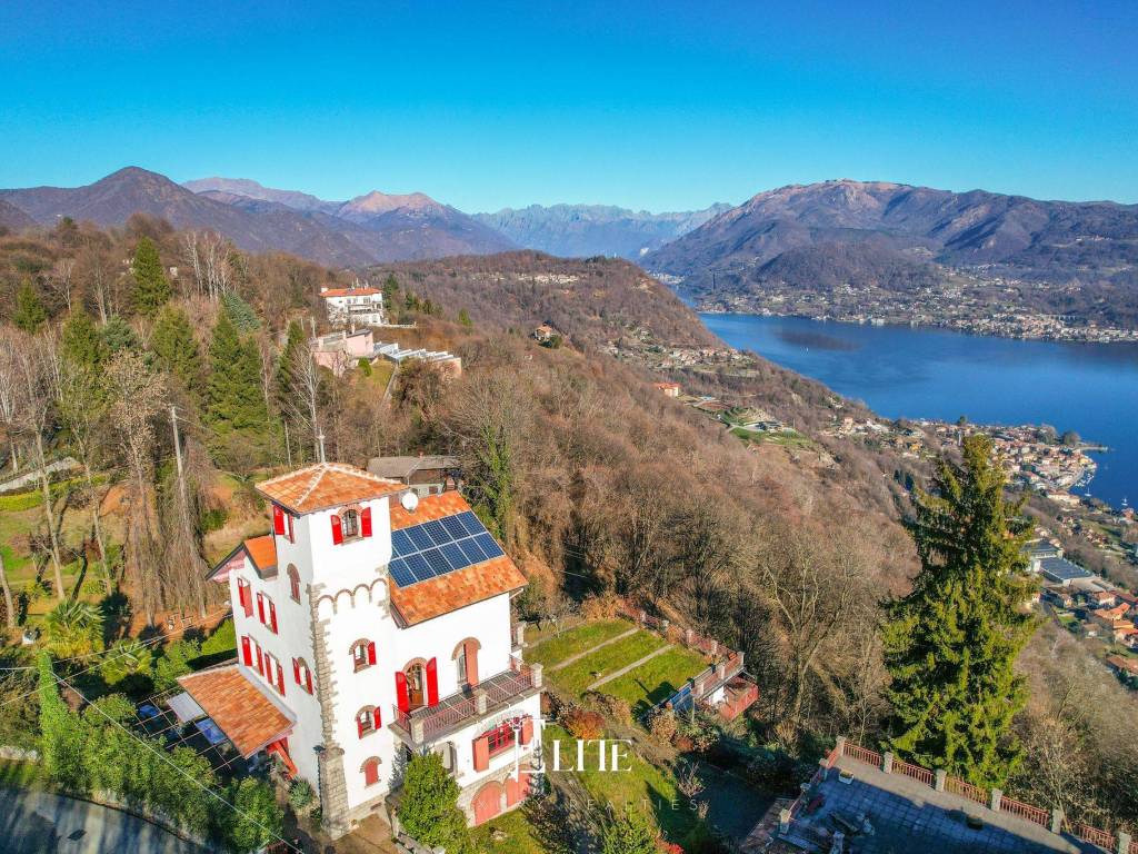 Villa a Madonna del sasso in Via Santuario - Foto 5
