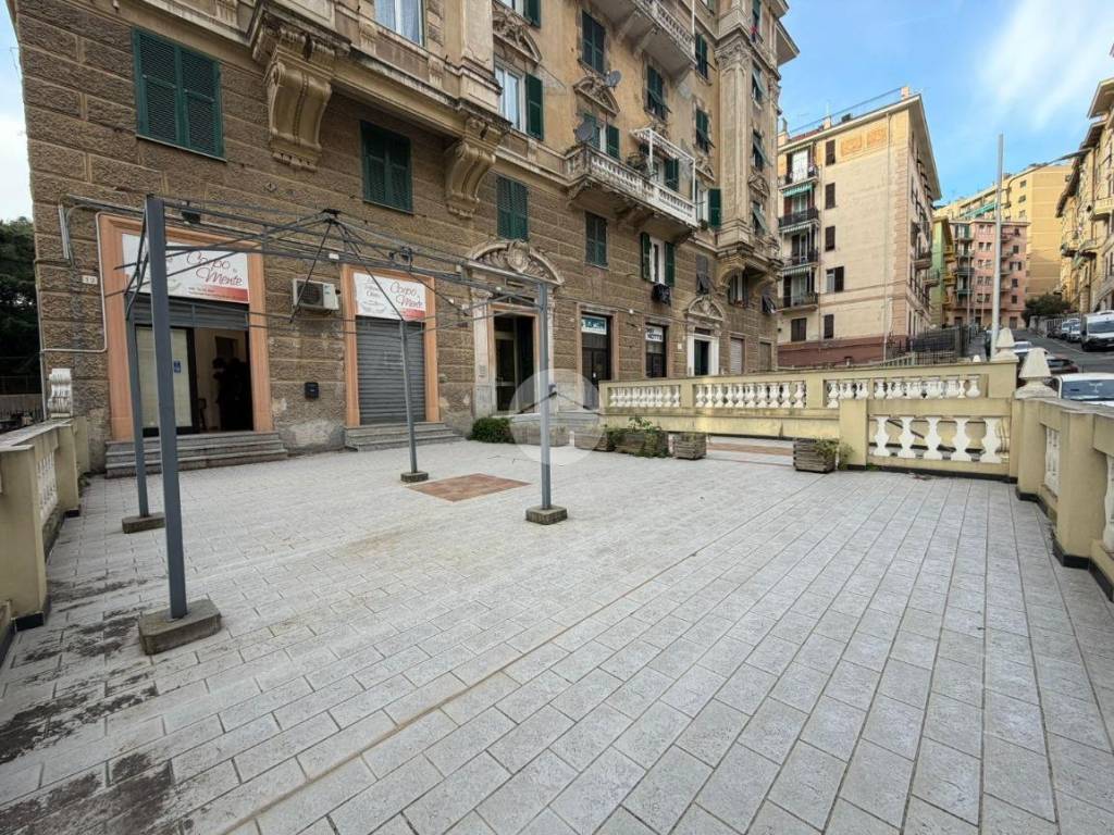 Immobile a Genova in Via Marina di Robilant - Foto 2