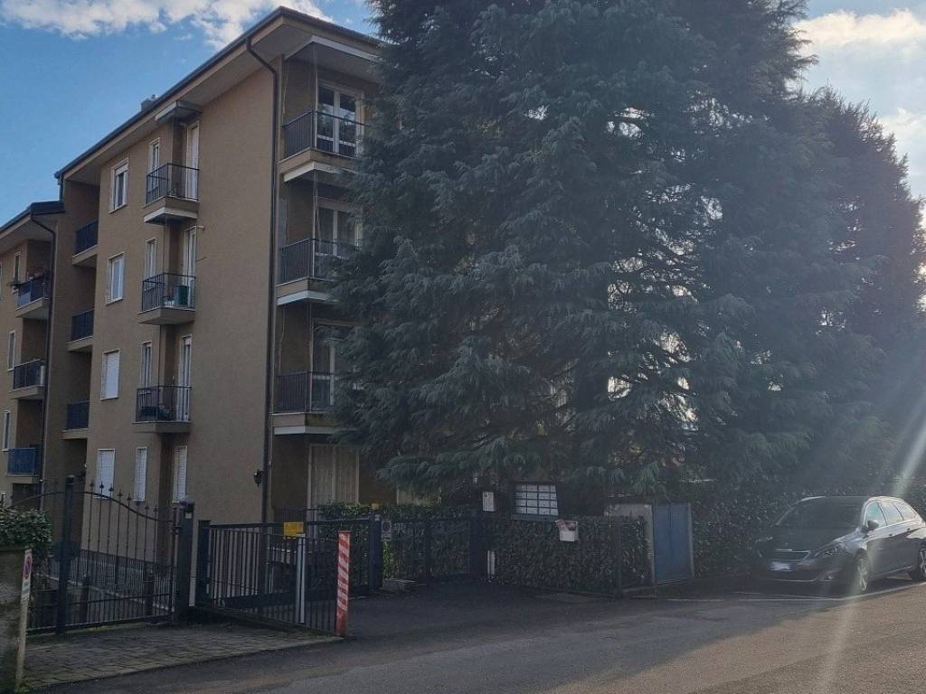 Appartamento a Arona in Via Piave - Foto 2