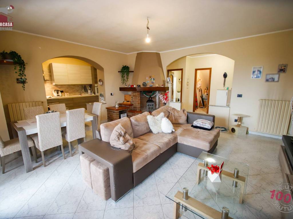 Appartamento a Crescentino in Via Virgilio Bosso, 44 - Foto 2