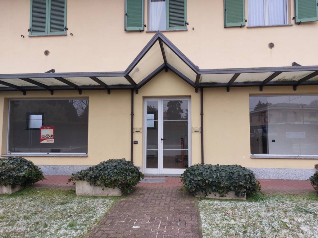 Immobile a Somma lombardo in Via Milano, 122 - Foto 2