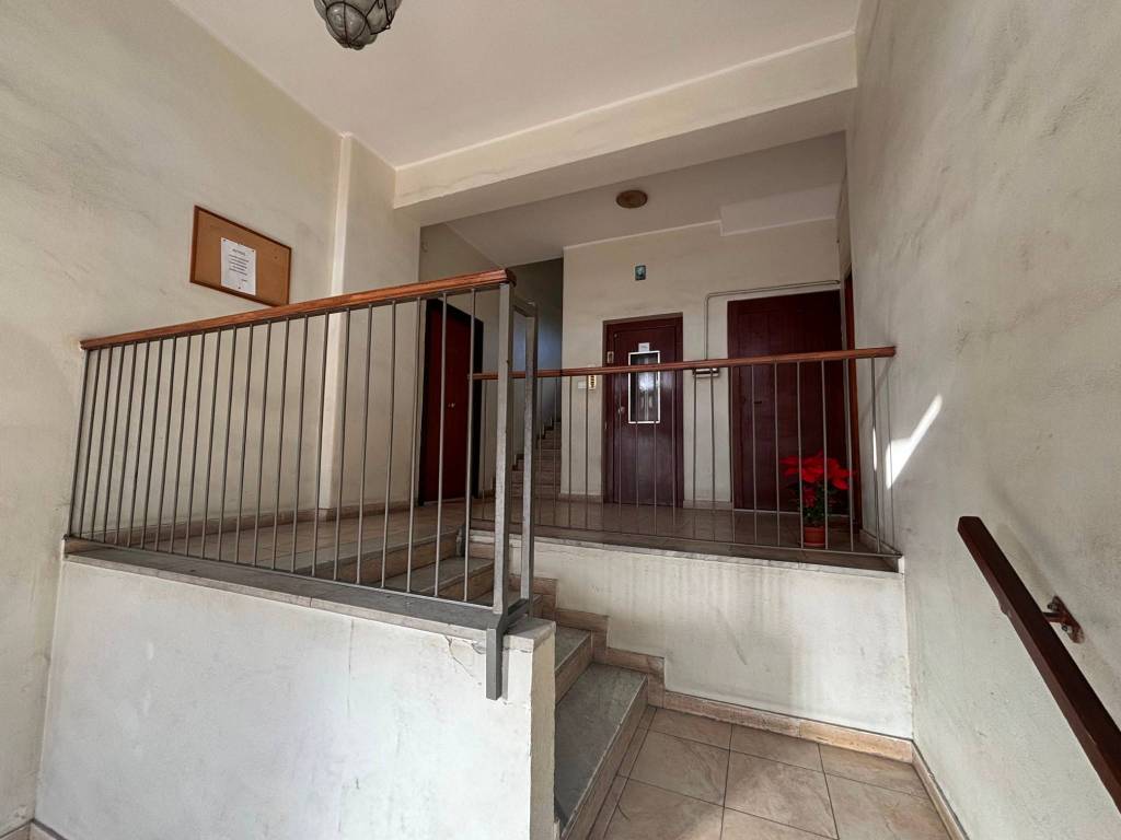 Appartamento a Catania in Via Nervesa della Battaglia, 2 - Foto 4