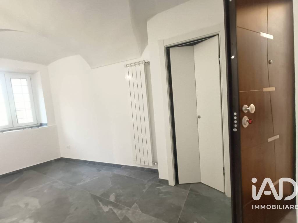 Appartamento a Lanzo torinese in Via San Giovanni Bosco, 7 - Foto 3