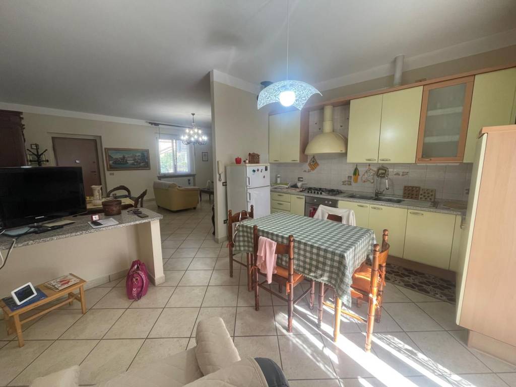Villa a Alessandria in Via Rosa Luxemburg, 18 - Foto 4