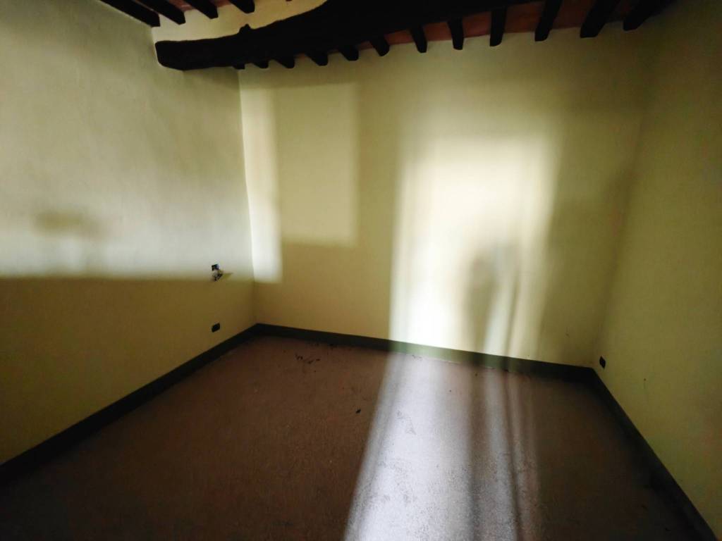 Appartamento a Montevarchi in Via Roma - Foto 3