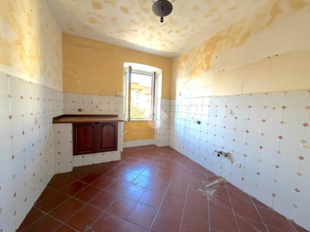 Appartamento a Genzano di roma in Via Liguria, 32 - Foto 2