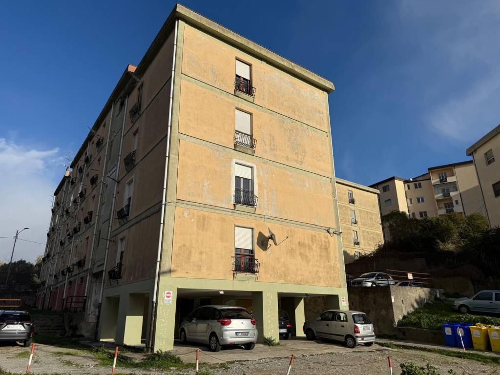 Appartamento a Catanzaro in Via Giovanni XXIII, 10 - Foto 2