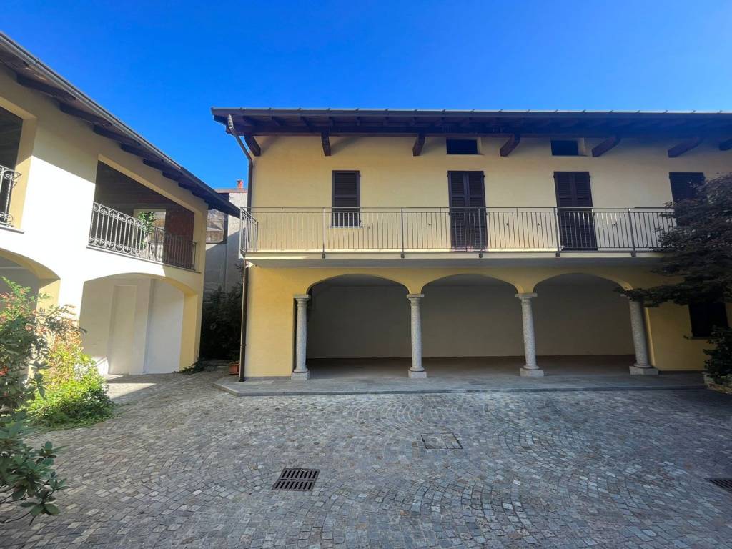 Villa a Gallarate in Piazza Giuseppe Garibaldi - Foto 4