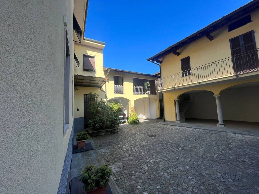 Villa a Gallarate in Piazza Giuseppe Garibaldi - Foto 5